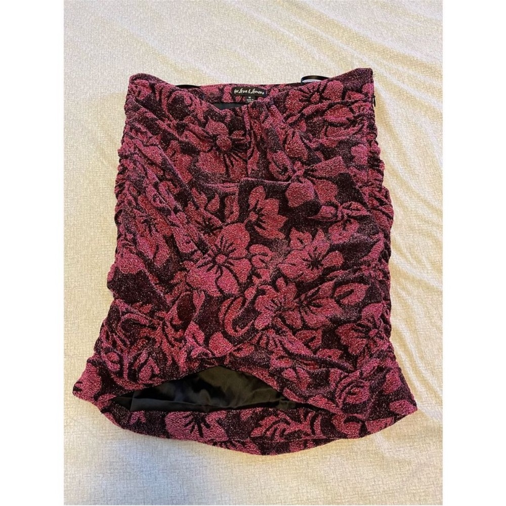 For love and lemons pink sparkle metallic floral tube top strapless top - size m